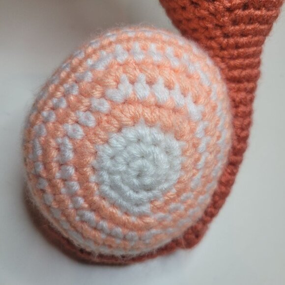 Handmade Snail Peach White Swirl Crochet Stuffed Plush Bug Animal Toy - Picture 4 of 10